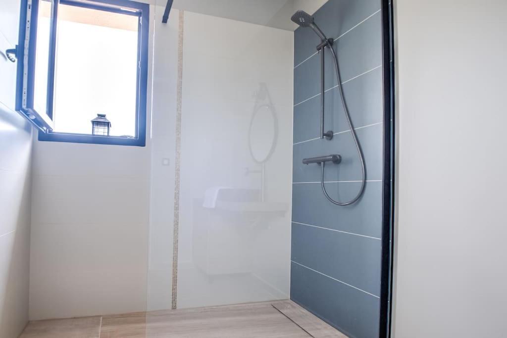 L'Elegante Confort, Clim & Vue Imprenable Bassillac Eksteriør billede